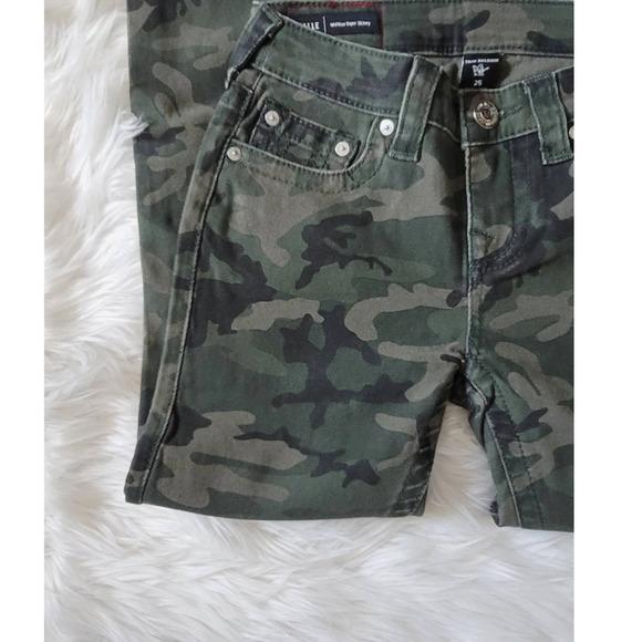 NEW True Religion Super Skinny Camo Jeans - Picture 7 of 12
